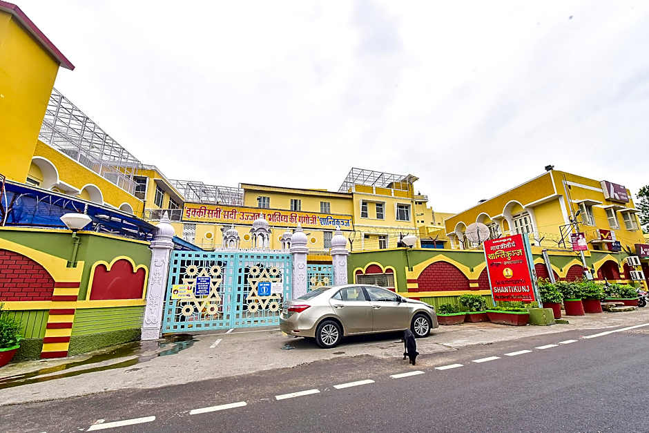 Hotel Kirti Heritage – Haridwar, WV