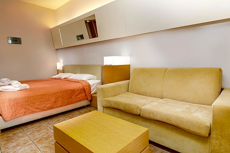 Sovereign Beach Hotel