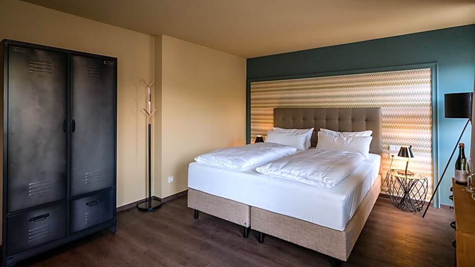 Hotel Goldene Traube - by Neugart