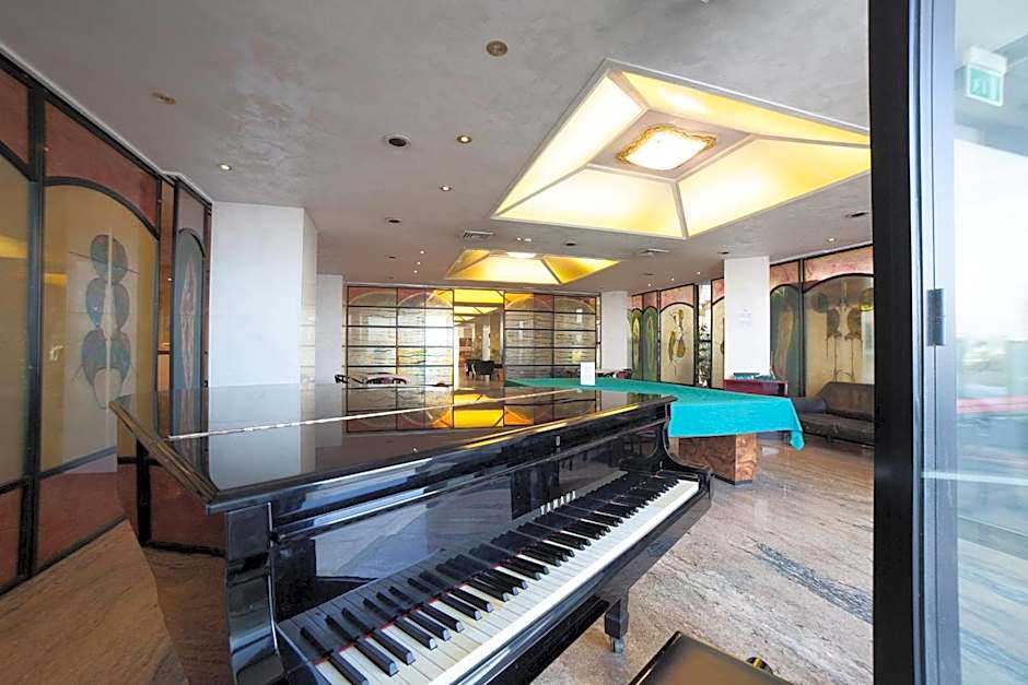 Hotel Diplomat Palace