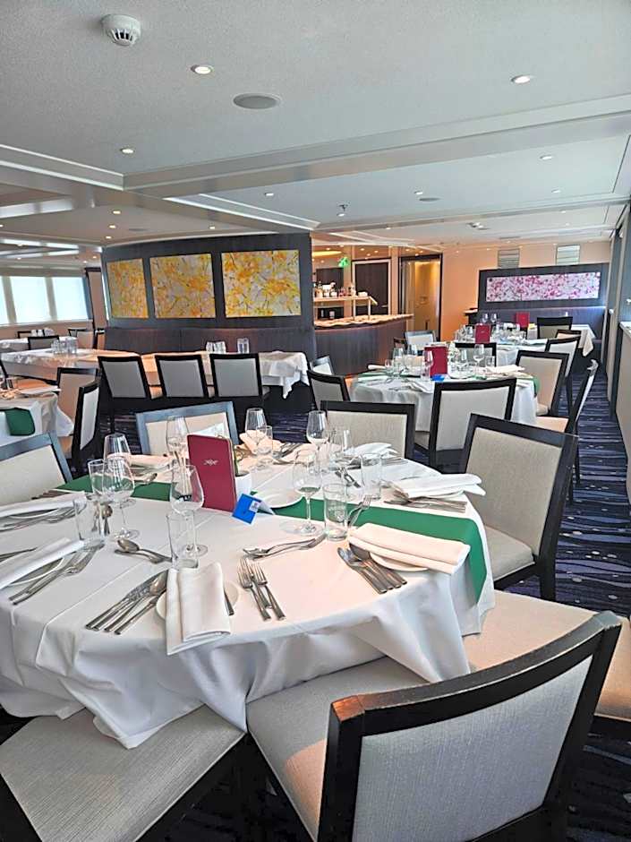 KD Hotelship Düsseldorf Messe South