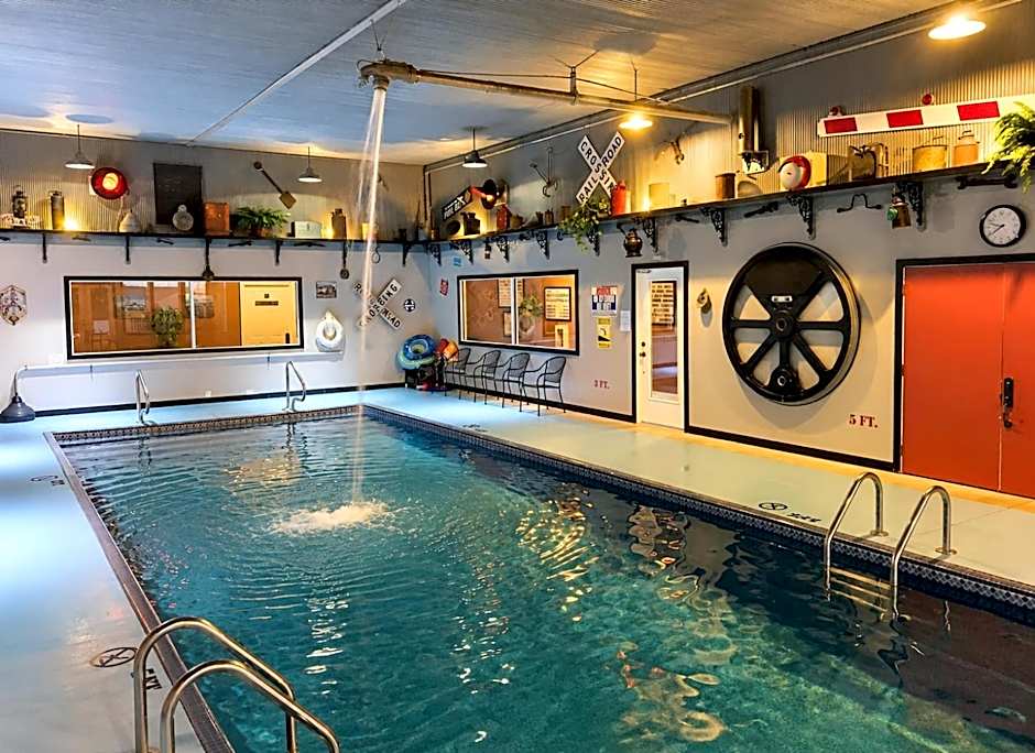 Depot Inn & Suites