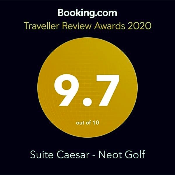 Suite Caesar - Neot Golf
