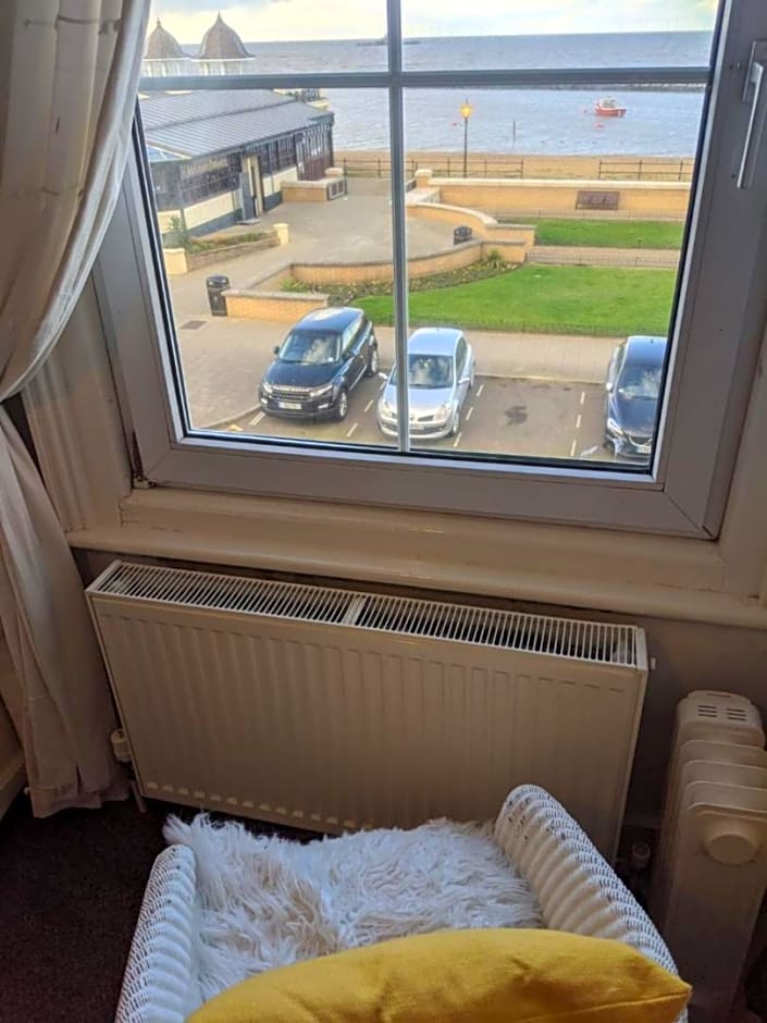 Aqua Bay Guest House