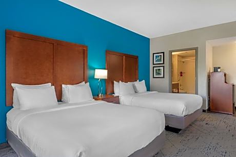 Queen Room with Two Queen Beds and Patio - First Floor