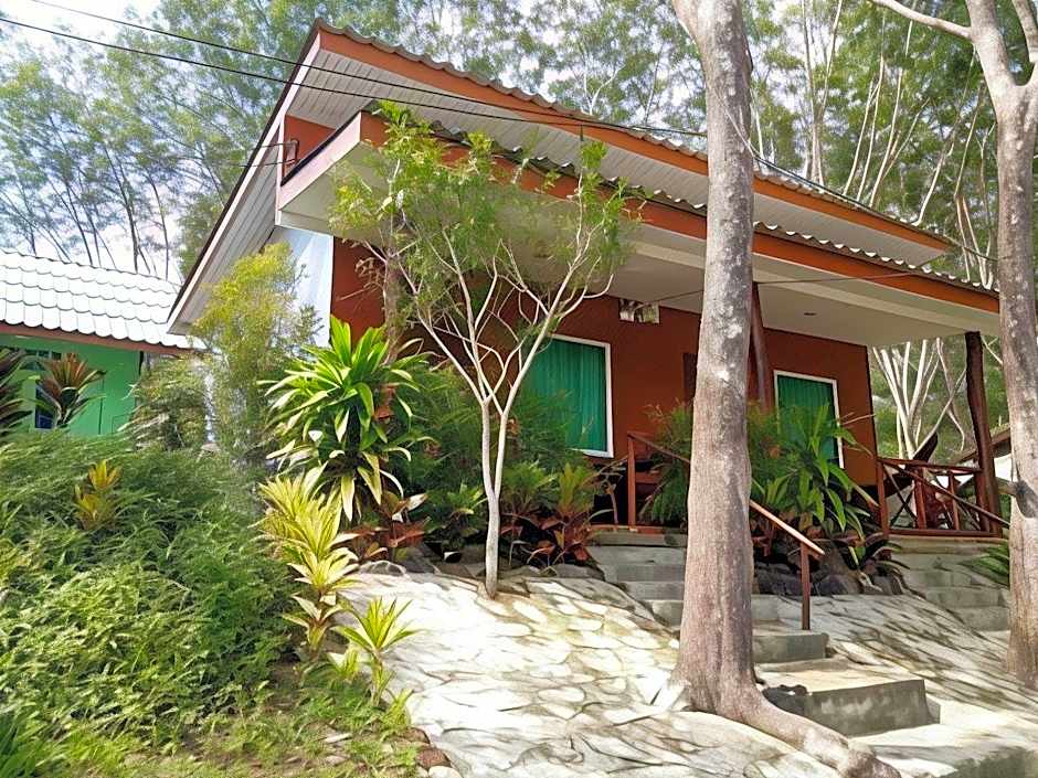 Lanta Maikeaw Bungalow