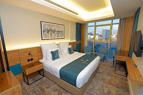 Deluxe King Room