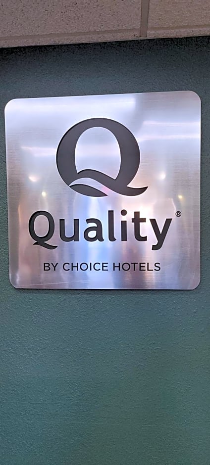Quality Inn & Suites Columbia I-70