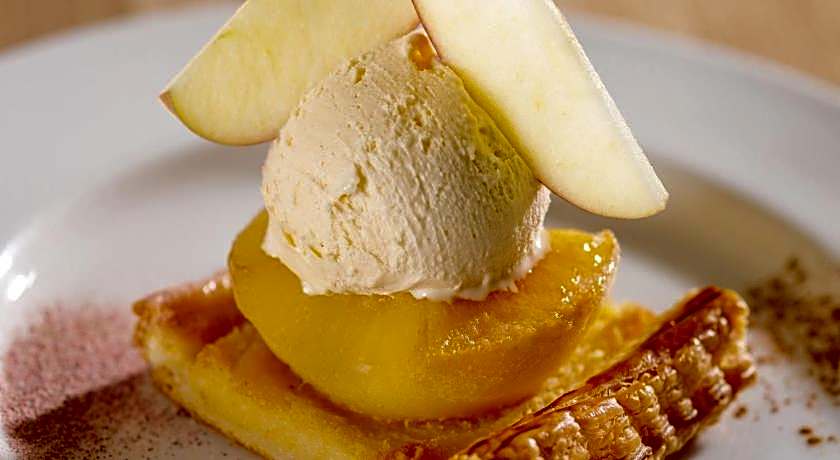 Art Hotel Hirosaki City