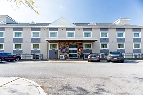 Kalika Hotel