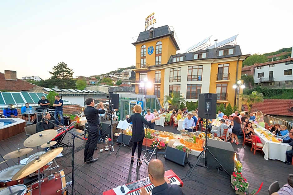 Hotel Premier - Veliko Tarnovo City Center, Panorama View