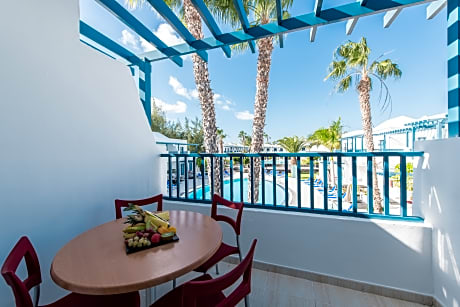 APARTMENT PREMIUM WITH BALCONY 3 ADULTS