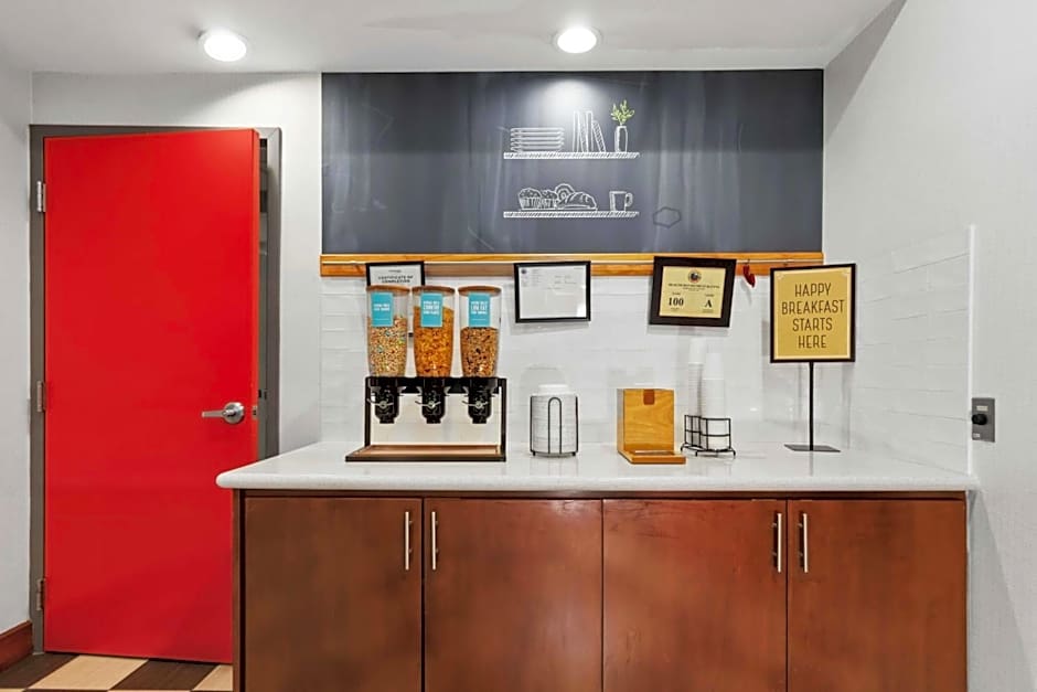Hampton Inn & Suites Houston - Rosenberg