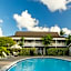 Plantation Hale Suites