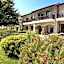 Hotel Doupiani House