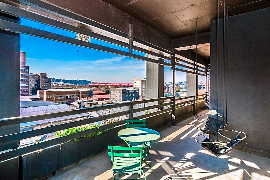 Hallmark Hotel by BON Hotels