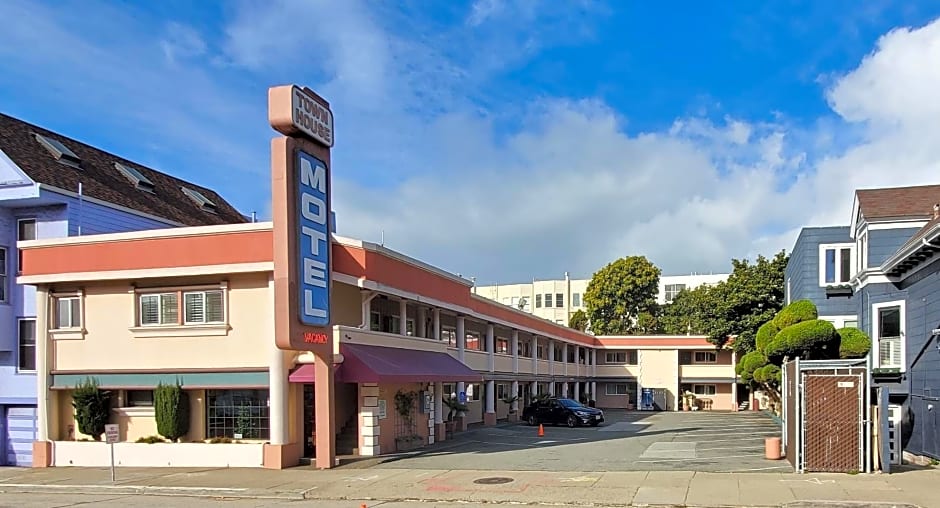 Town House Motel