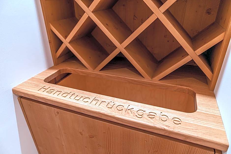 Skylodge Alpine Homes