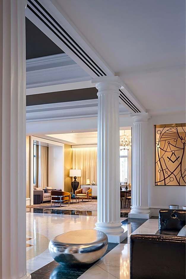 Renaissance by Marriott Providence Downtown Hotel