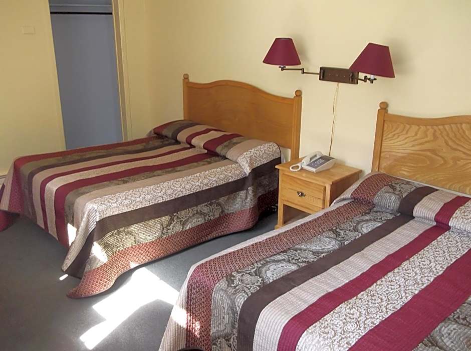 Auberge Mountain View Inn