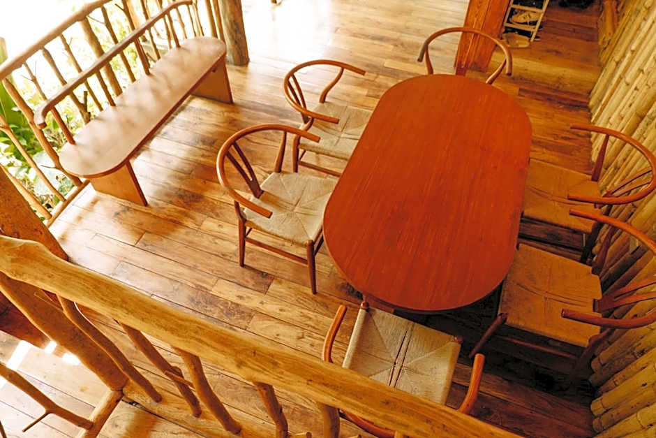 Treehouse de Valentine