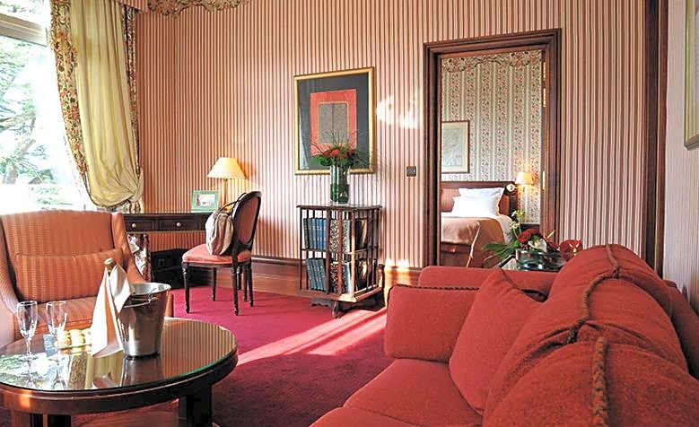 Photo 1 of 6 of Junior Suite