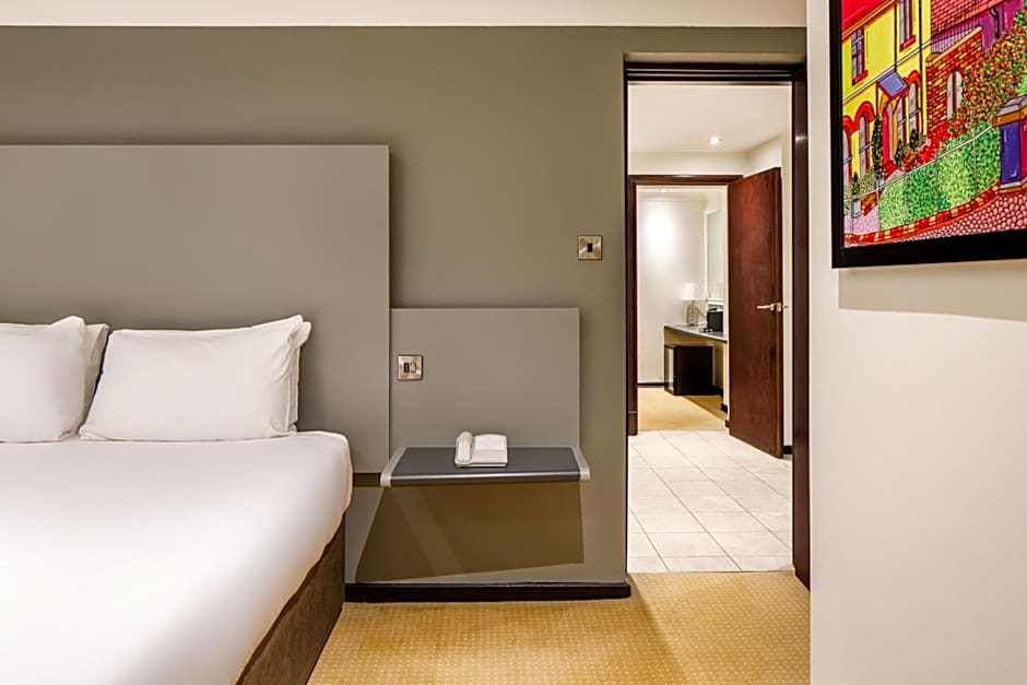 Mercure Chester Abbots Well Hotel