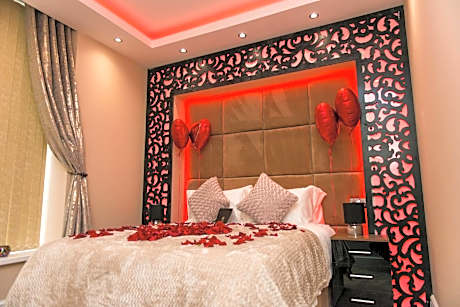 Aphrodite Suites Huddersfield