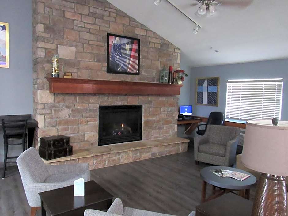 AmericInn by Wyndham Lincoln South