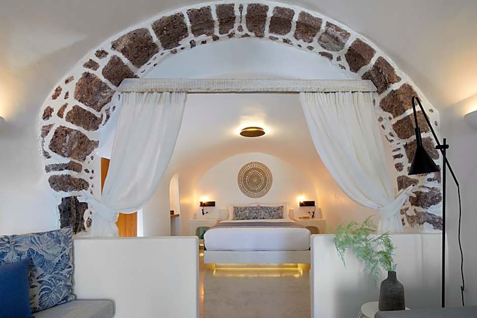 Photo 1 of 10 of Honeymoon Suite, Hot Tub, View