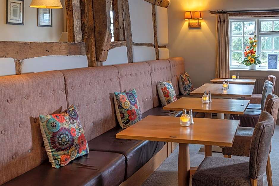Kings Court Hotel