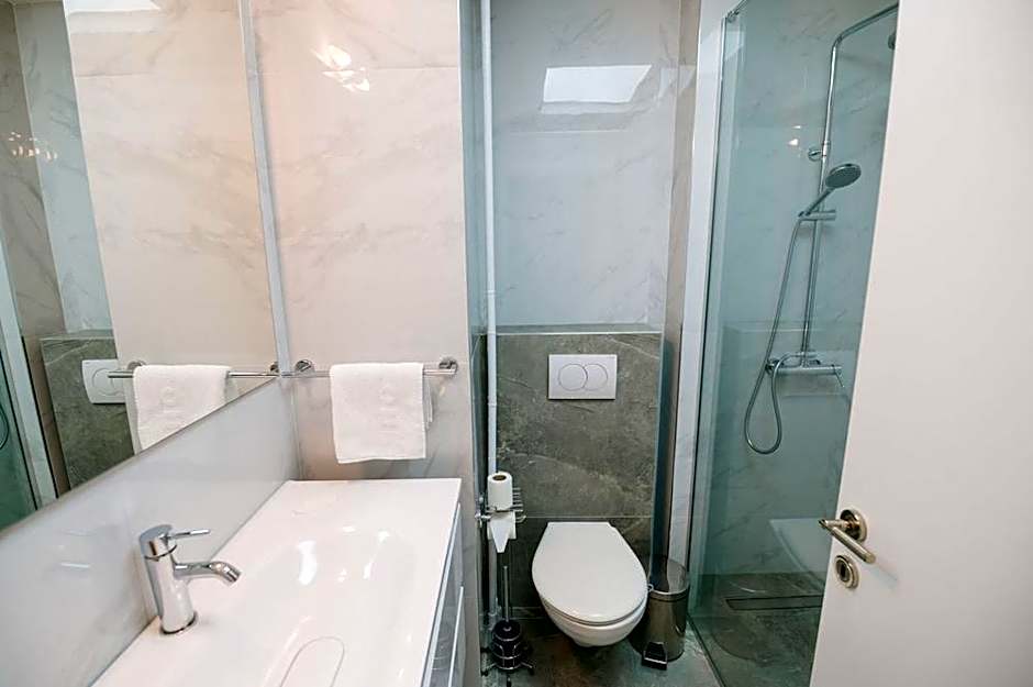 Hotel Slavija Garni