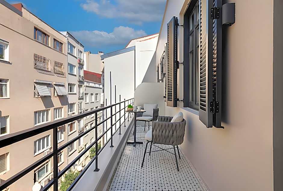 Gleam Collection Hotel