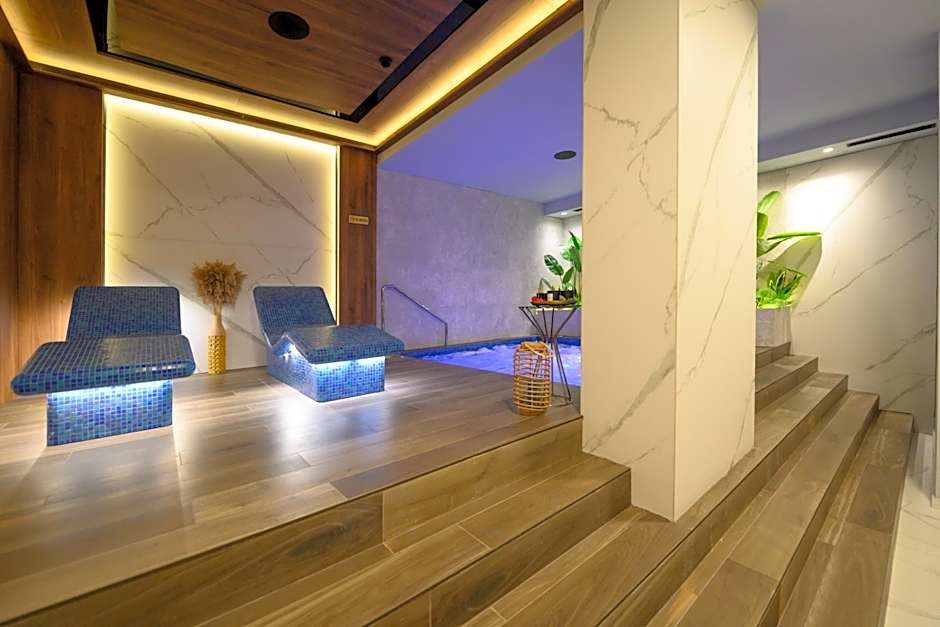 Hotel Macedonia Square