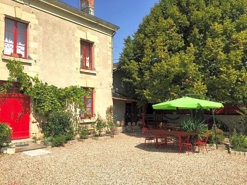 Aux Caprices des Dieux