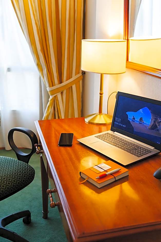InterTower Hotel