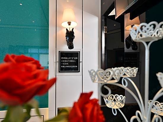Xi'an Hotel (Guangzhou tinahe Tiyu West Road Subway Station Zhujiang New town)