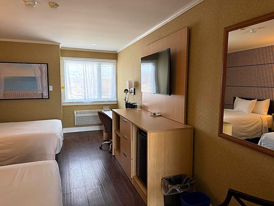 Annapolis Royal Inn & Suites