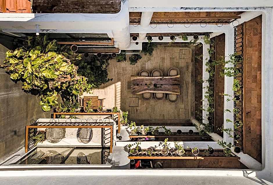 Banana Boutique Hotel