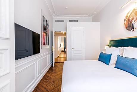 Two Connecting Double Rooms