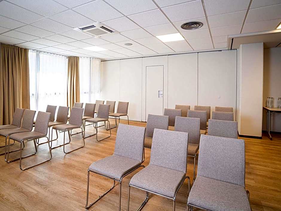 ibis Styles Tours Centre