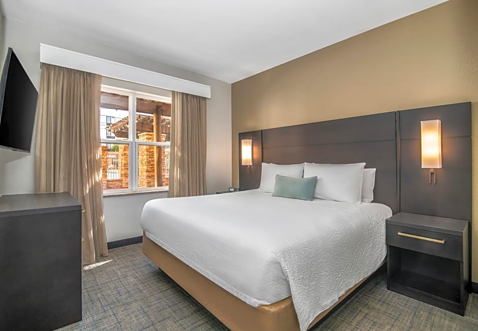 Residence Inn by Marriott Phoenix Glendale Sports & Entertainment District