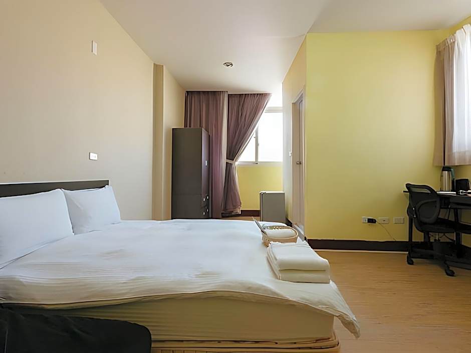 LOVE I Taichung Hostel