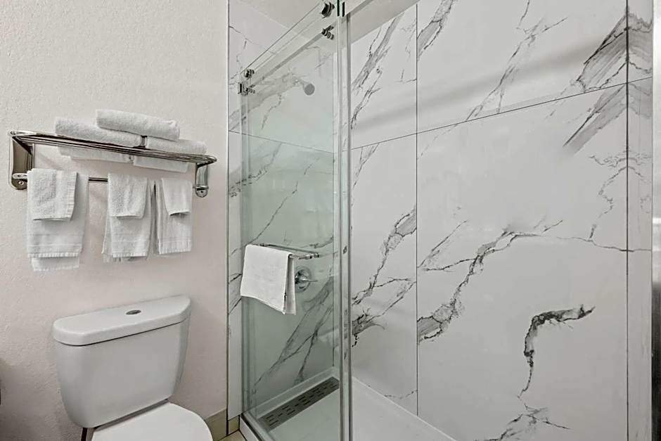 MainStay Suites Raleigh North