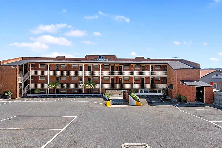 Coach House Launceston