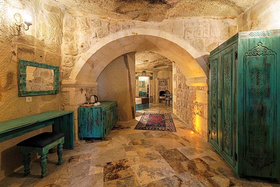 DOCTOR'S CAVE SUİTES