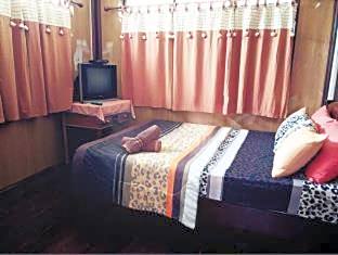 Baanchompoo Homestay