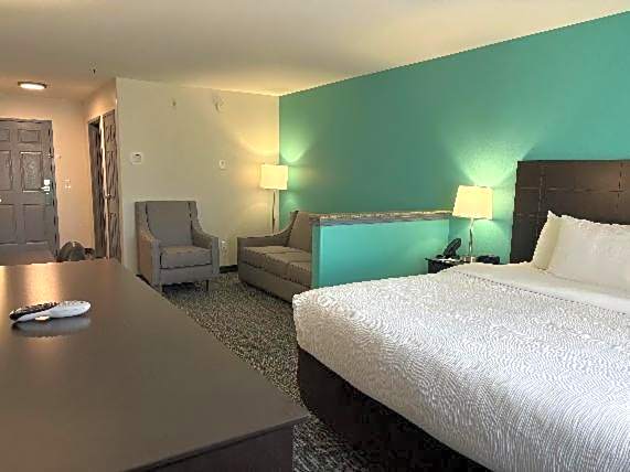 Quality Inn & Suites Houma