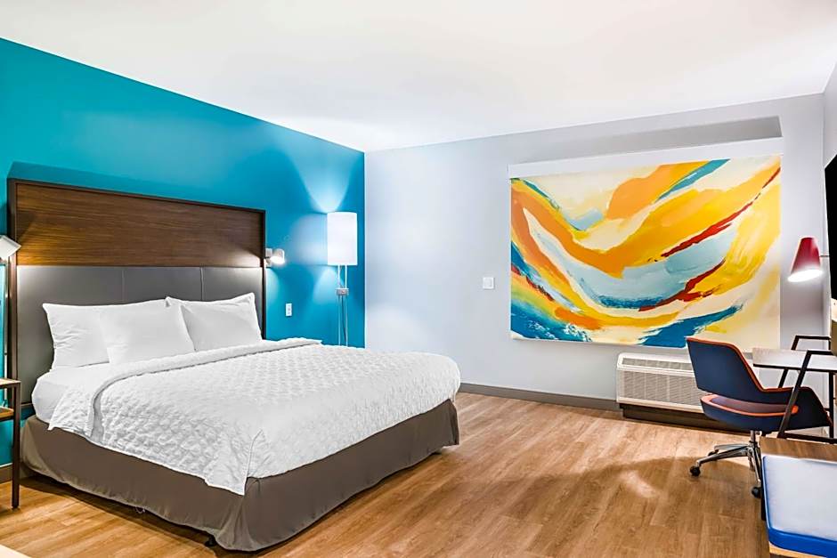 Tru By Hilton Midland