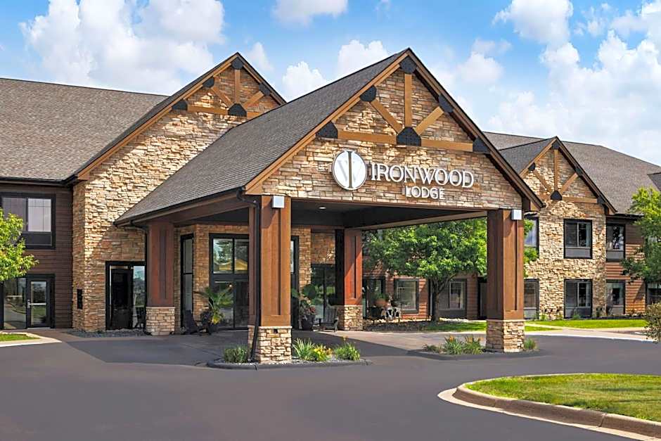Ironwood Lodge, Lake Elmo, Series by Marriott